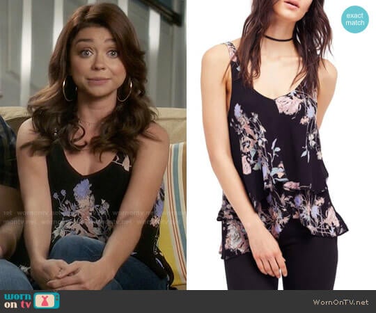 Free People On the Top Tank worn by Haley Dunphy (Sarah Hyland) on Modern Family