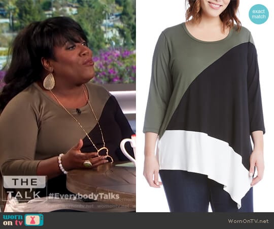 Asymmetric Color-Block Top by Karen Kane worn by Sheryl Underwood on The Talk