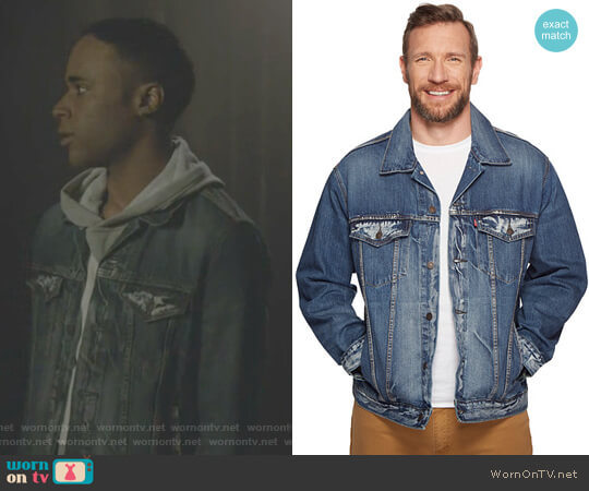 Big & Tall Big & Tall Trucker Jacket by Levis worn by Mason Hewitt (Khylin Trejon Rhambo) on Teen Wolf