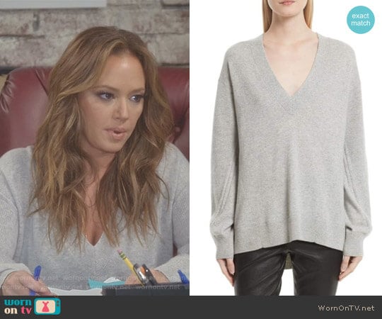 WornOnTV: Vanessa’s grey v-neck sweater on Kevin Can Wait | Leah Remini ...