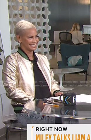 Sibley’s metallic bomber jacket on Live from E!