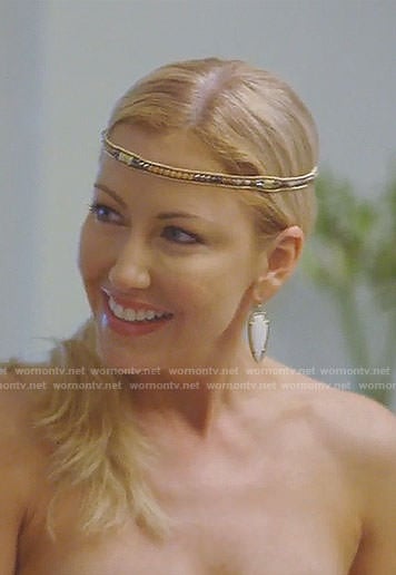 Stephanie's white arrowhead earrings on The Real Housewives on Dallas