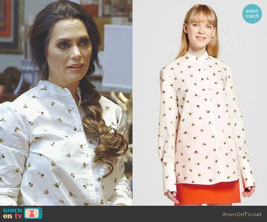 Bee Print Button Down Top by Victoria Beckham for Target worn by D’Andra Simmons on The Real Housewives of Dallas