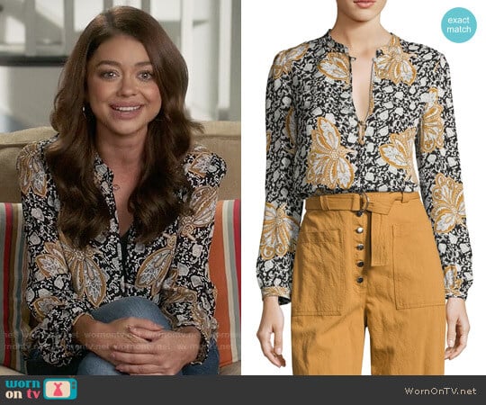 ALC Lox Silk Top worn by Haley Dunphy (Sarah Hyland) on Modern Family