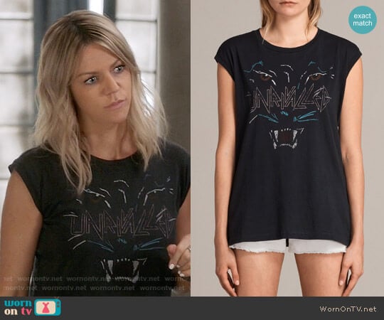 All Saints Onca Brooke Tee worn by Mackenzie Murphy (Kaitlin Olson) on The Mick