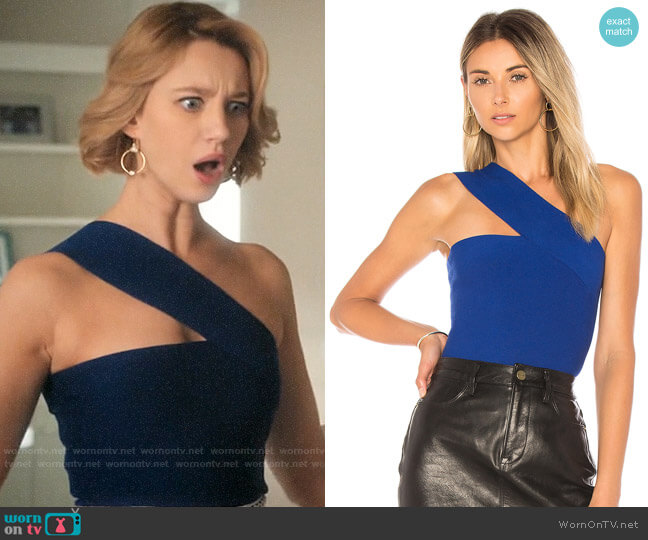WornOnTV: Petra’s blue one-shoulder top and white shorts on Jane the ...