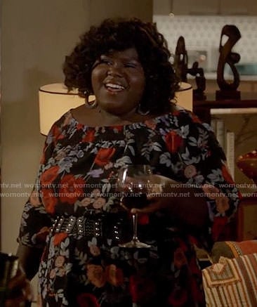 Becky's black floral dress on Empire