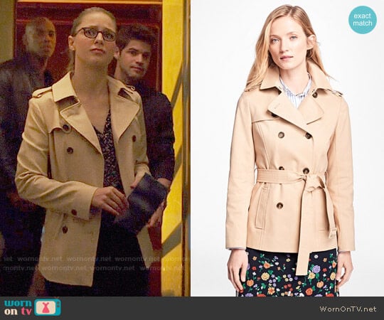 Brooks Brothers Water-Repellent Cotton-Twill Trench Coat worn by Kara Danvers (Melissa Benoist) on Supergirl