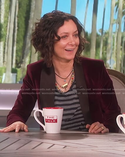 Sara’s burgundy velvet tuxedo jacket on The Talk