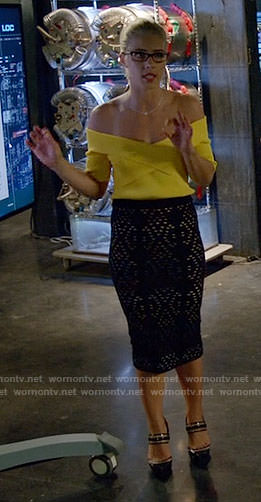 Felicity's yellow off-shoulder top and black skirt on Arrow