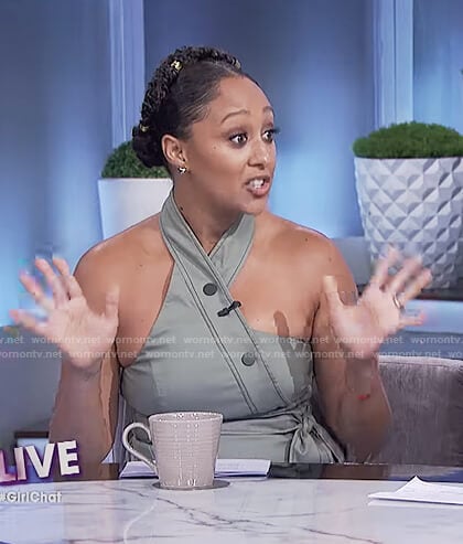 Tamera's green halter neck buttoned dress on The Real