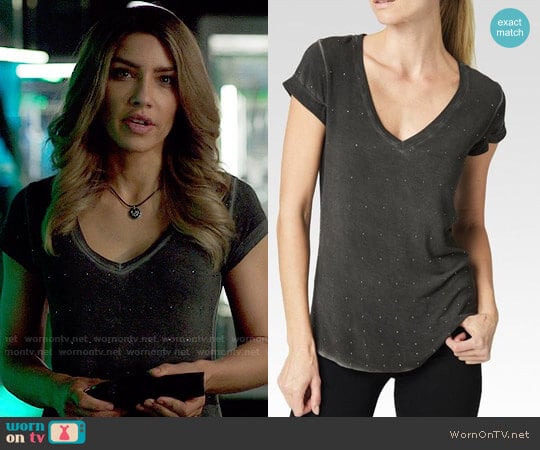 Paige Charlie Mini Studs Tee worn by Dinah Drake (Juliana Harkavy) on Arrow