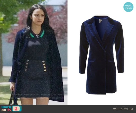 Topshop Velvet Blazer Dress worn by Veronica Lodge (Camila Mendes) on Riverdale