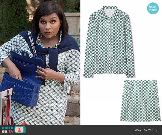 Tory Sport Printed Golf Shirt and Skirt worn by Mindy Lahiri (Mindy Kaling) on The Mindy Project