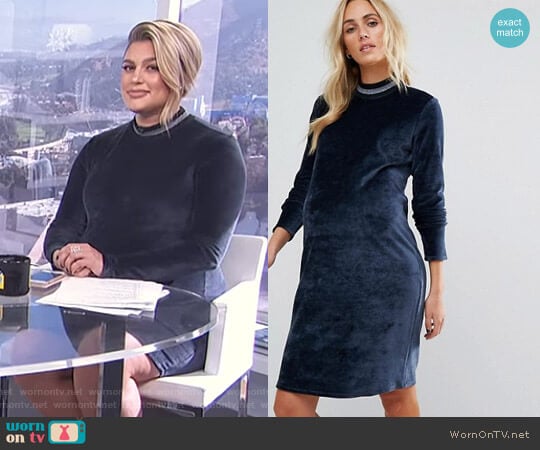 Maternity Velvet Bodycon Dress With Metallic Tipping by Asos worn by Carissa Loethen Culiner on E! News