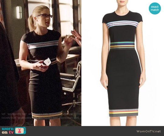 Diane von Furstenberg Hadlie Dress worn by Felicity Smoak (Emily Bett Rickards) on Arrow