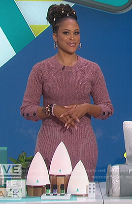 Eve’s metallic pink sweater and ribbed midi skirt on The Talk