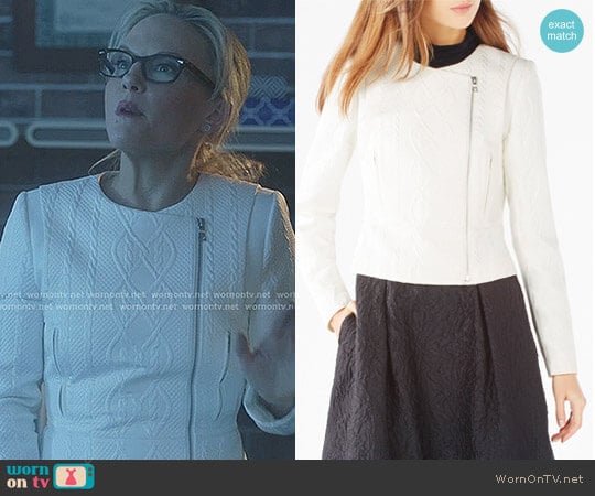 'Bradlee' Jacket by Bcbgmaxazria worn by Linda Martin (Rachael Harris) on Lucifer