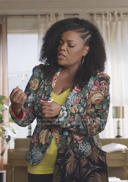 Dina’s green floral print jacket on The Mayor