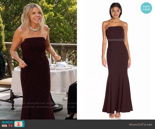 Jill Stuart Strapless Column Gown worn by Mackenzie Murphy (Kaitlin Olson) on The Mick