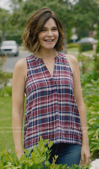 Heather's sleeveless plaid top on Life in Pieces