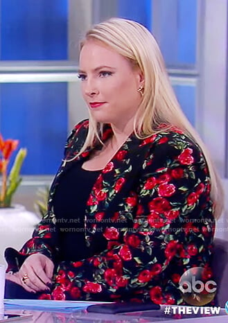 Meghan’s rose print blazer on The View