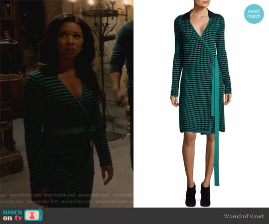 Checkered Wrap Dress by Diane von Furstenberg worn by Catherine Wilder (Angel Parker) on Marvels Runaways