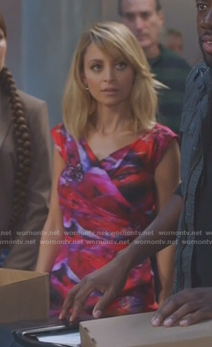 Portia's pink printed v-neck dress on Great News