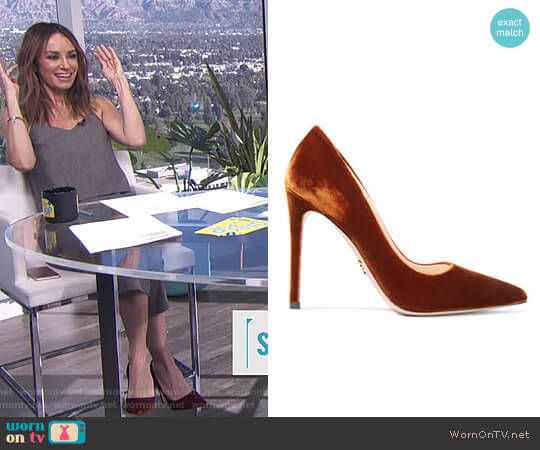 Velvet pumps by Prada worn by Catt Sadler on E! News