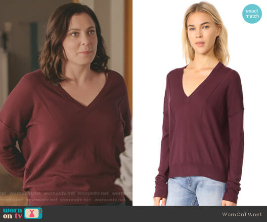 'Bevan' Sweater by Rag & Bone/JEAN worn by Rebecca Bunch (Rachel Bloom) on Crazy Ex-Girlfriend