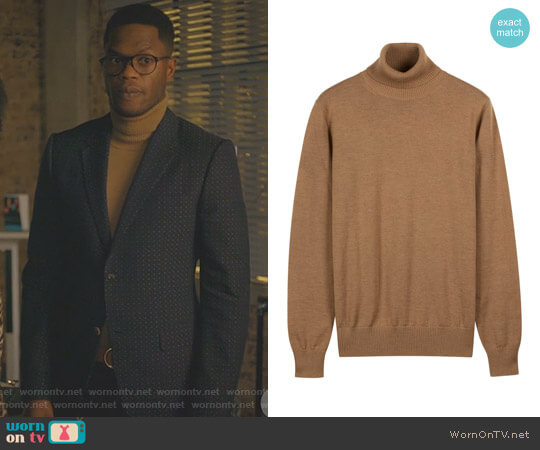 Camel Turtleneck by Suitsupply worn by Jeff Colby (Sam Adegoke) on Dynasty