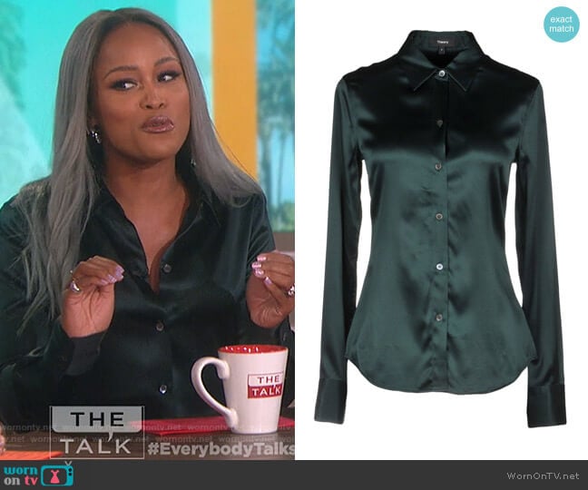 Perfect Fitted Stretch Satin Shirt by Theory worn by Eve on The Talk