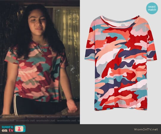 Printed Top by Zara worn by Molly Hernandez (Allegra Acosta) on Marvels Runaways