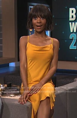 Zuri’s yellow satin slit dress on E! News