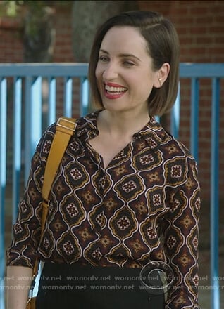Jen's brown print silk top on Life in Pieces