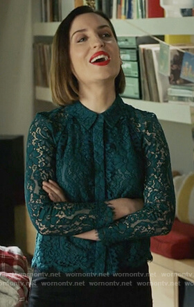 Jen’s green floral lace shirt on Life in Pieces