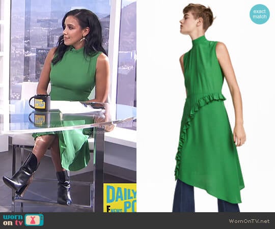 Crêped Dress by H&M worn by Julissa Bermudez on E! News