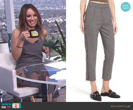 Button Side Crop Trousers by JOA worn by Catt Sadler on E! News