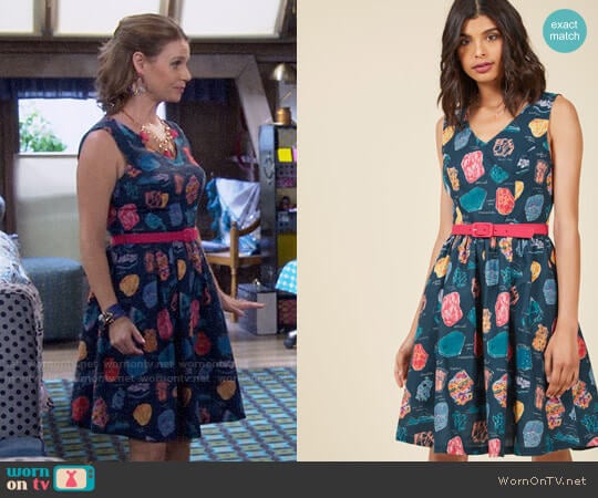 ModCloth Zest of the Bunch A-Line Dress in Geodes worn by Kimmy Gibbler (Andrea Barber) on Fuller House