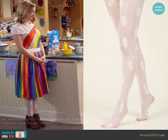 ModCloth A Great Day for Daisies Tights worn by Kimmy Gibbler (Andrea Barber) on Fuller House