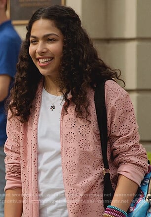 Molly's pink eyelet jacket and floral jeans on Marvel's Runaways