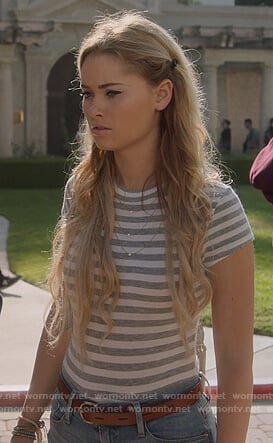 Karolina's gray striped bodysuit on Marvel's Runaways