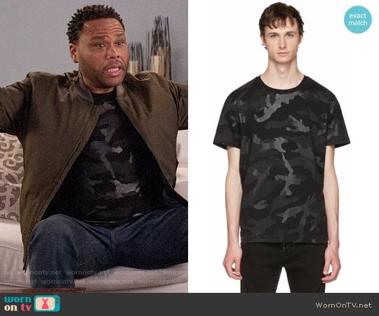 Valentino Black Camo T-Shirt worn by Andre Johnson (Anthony Anderson) on Black-ish