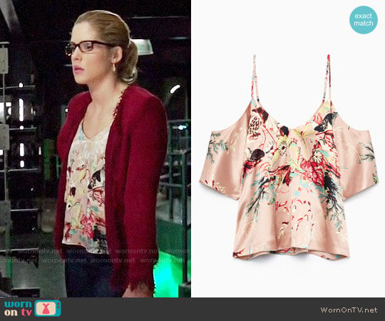 Wilfred Draveil Blouse worn by Felicity Smoak (Emily Bett Rickards) on Arrow