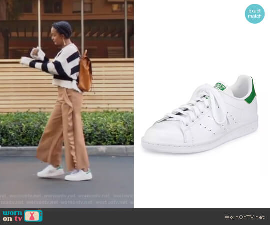 Stan Smith Classic Sneaker by Adidas worn by Zoey Johnson (Yara Shahidi) on Grown-ish