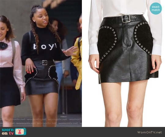 Heart Patch A-Line Leather Skirt by Maje worn by Jazlyn Forster (Chloe Bailey) on Grown-ish