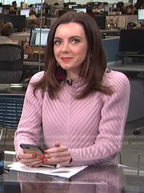 Melanie’s pink ribbed sweater on Live from E!