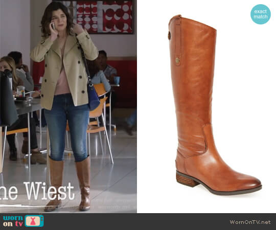 Penny Boot by Sam Edelman worn by Heather Hughes (Betsy Brandt) on Life in Pieces