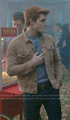 Archie’s beige trucker jacket on Riverdale