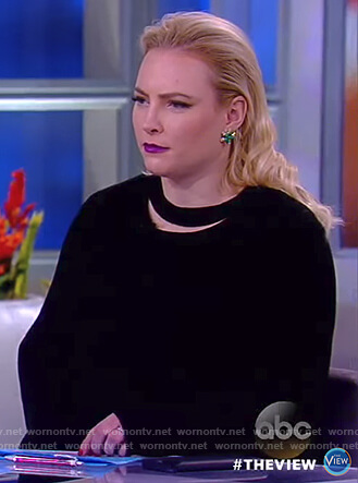 Meghan’s black cutout sweater on The View